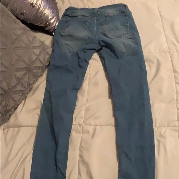 Jeans - Picture 2 of 4